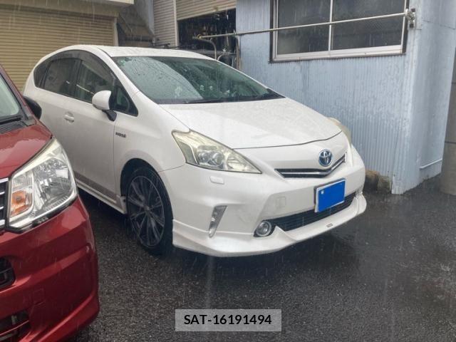 Toyota PRIUS ALPHA 2011-07 6642252-0