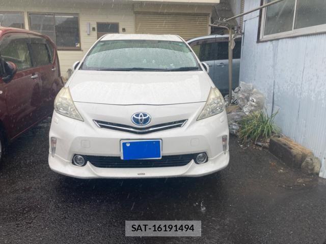 Toyota PRIUS ALPHA 2011-07 6642252-22