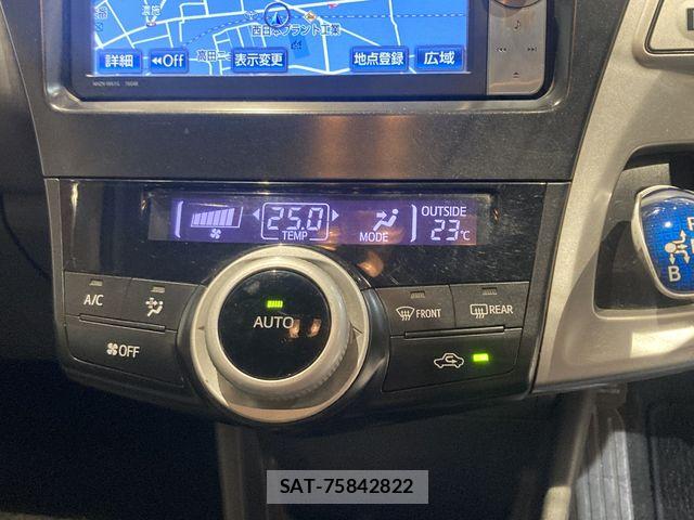 Toyota PRIUS ALPHA 2012-01 6642254-17