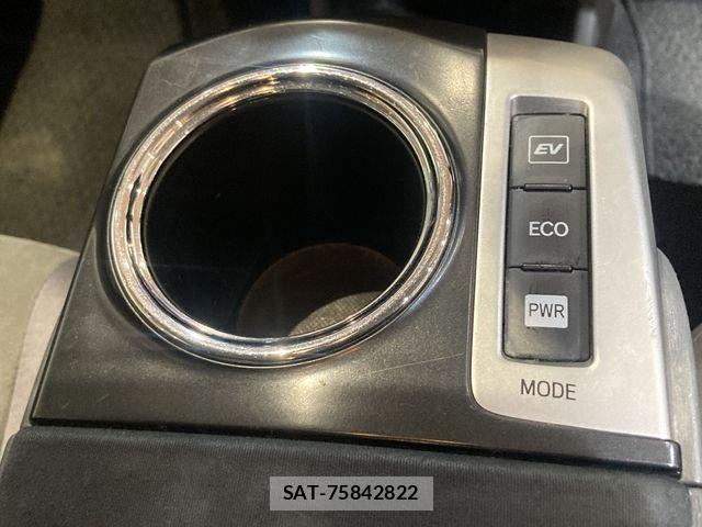 Toyota PRIUS ALPHA 2012-01 6642254-19