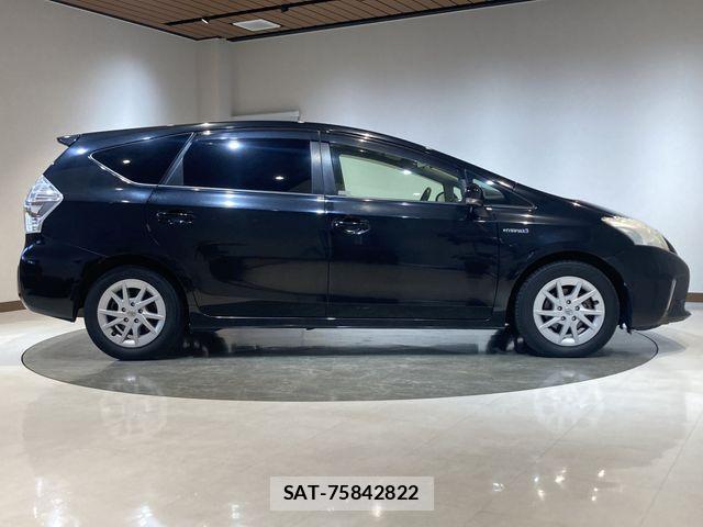 Toyota PRIUS ALPHA 2012-01 6642254-6