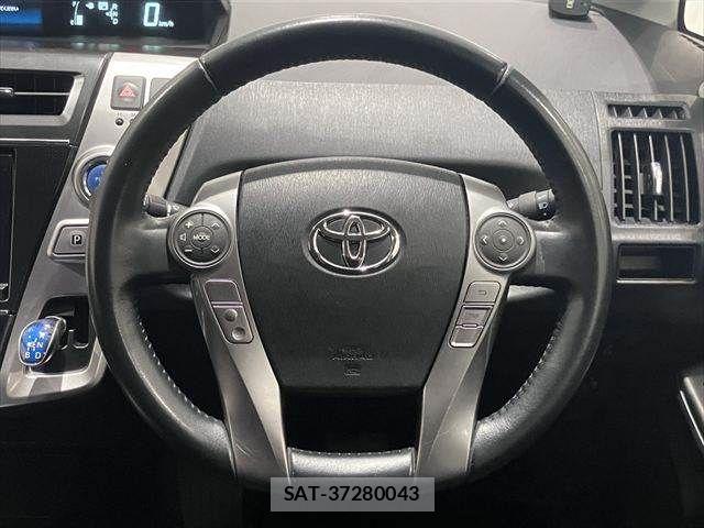 Toyota PRIUS ALPHA 2015-08 6642251-11