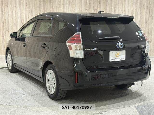 Toyota PRIUS ALPHA 2015-12 6673232-19