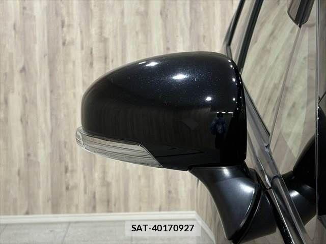 Toyota PRIUS ALPHA 2015-12 6673232-22