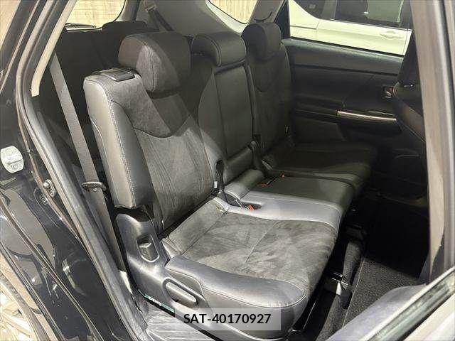 Toyota PRIUS ALPHA 2015-12 6673232-7