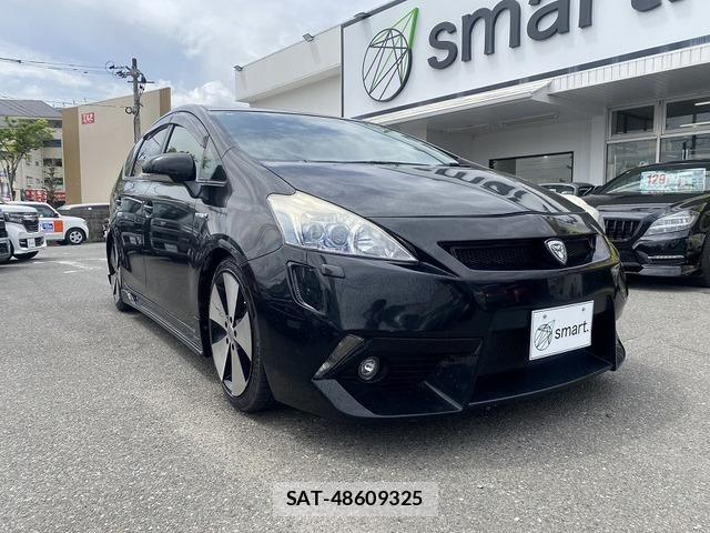 Toyota PRIUS ALPHA 2011-11 6673237-3