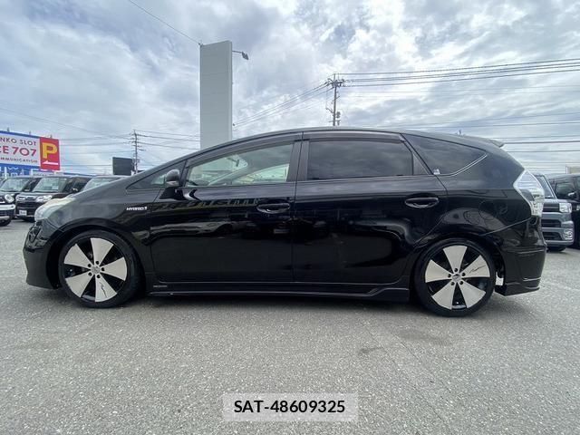 Toyota PRIUS ALPHA 2011-11 6673237-4