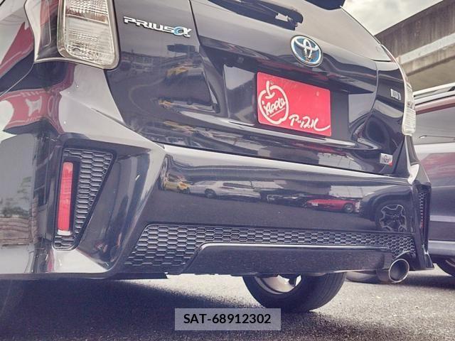Toyota PRIUS ALPHA 2015-05 6673231-16