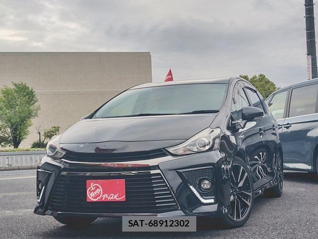 Toyota PRIUS ALPHA 2015-05 6673231-1