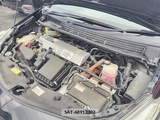 Toyota PRIUS ALPHA 2015-05 6673231-26