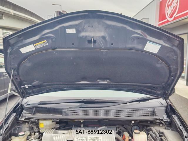 Toyota PRIUS ALPHA 2015-05 6673231-27