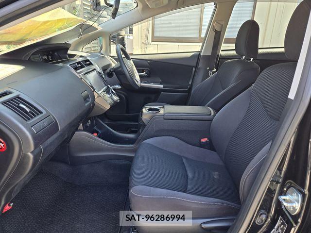 Toyota PRIUS ALPHA 2015-02 6677593-21