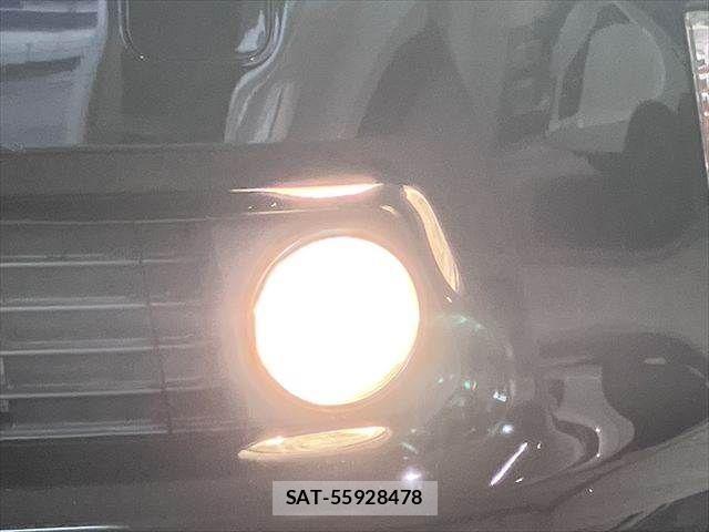 Toyota PRIUS ALPHA 2011-07 6677596-11