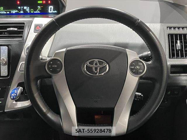 Toyota PRIUS ALPHA 2011-07 6677596-12