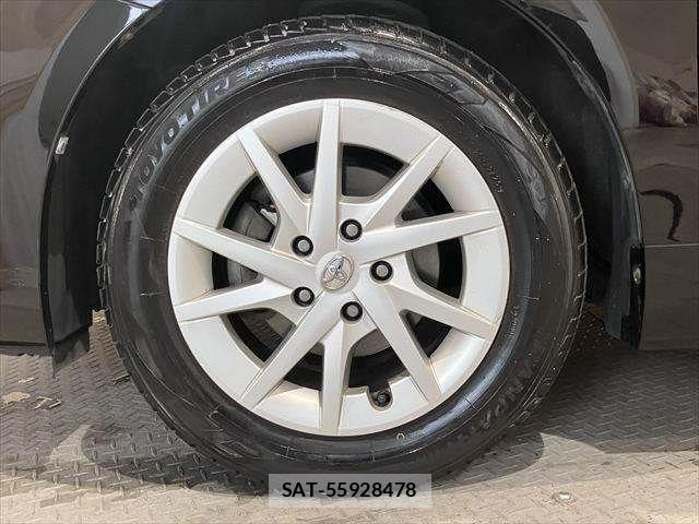 Toyota PRIUS ALPHA 2011-07 6677596-13