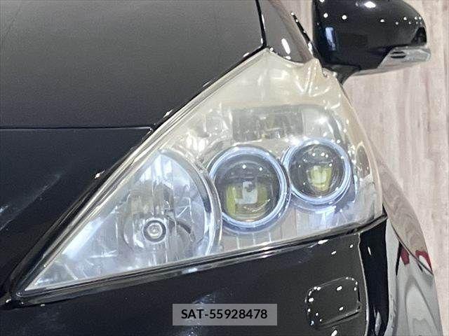 Toyota PRIUS ALPHA 2011-07 6677596-23