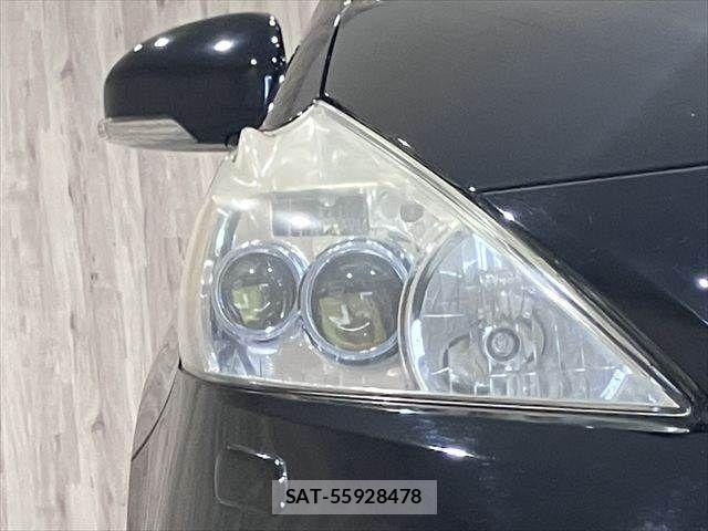 Toyota PRIUS ALPHA 2011-07 6677596-24