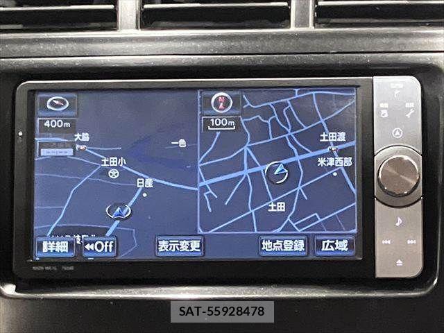 Toyota PRIUS ALPHA 2011-07 6677596-3