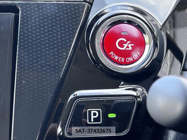 Toyota PRIUS ALPHA 2015-04 6677590-22