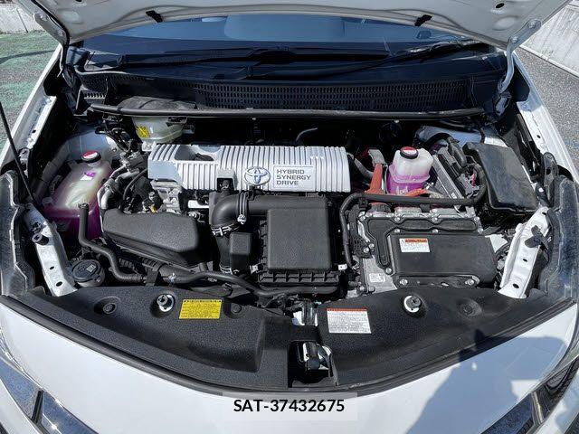 Toyota PRIUS ALPHA 2015-04 6677590-27