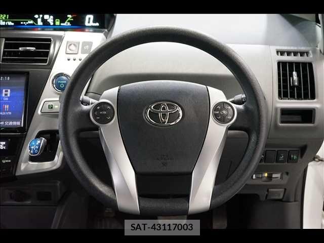 Toyota PRIUS ALPHA 2012-01 6677595-9
