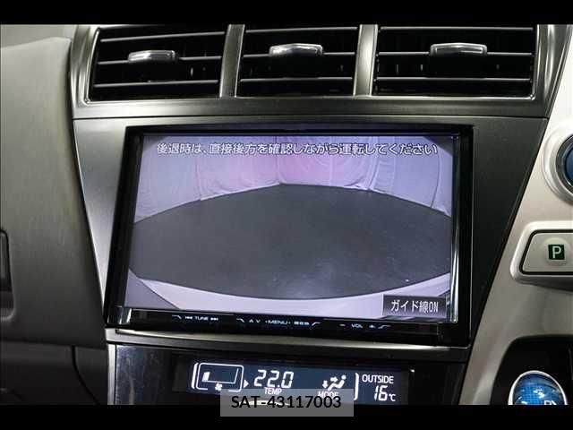 Toyota PRIUS ALPHA 2012-01 6677595-4