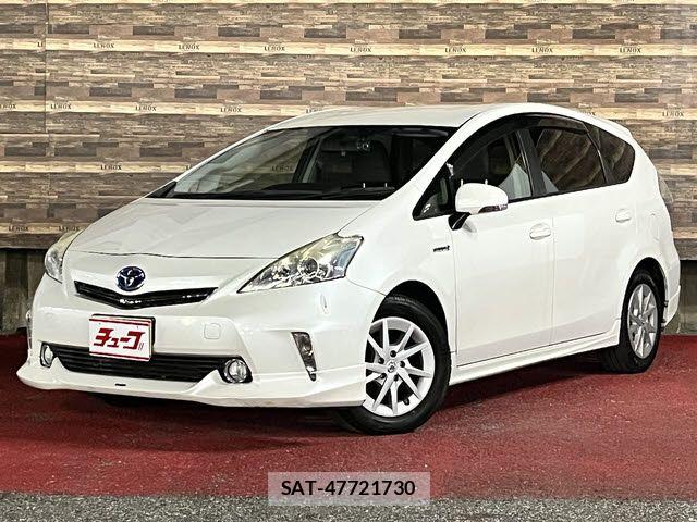 Toyota PRIUS ALPHA 2013-10 6682826-0