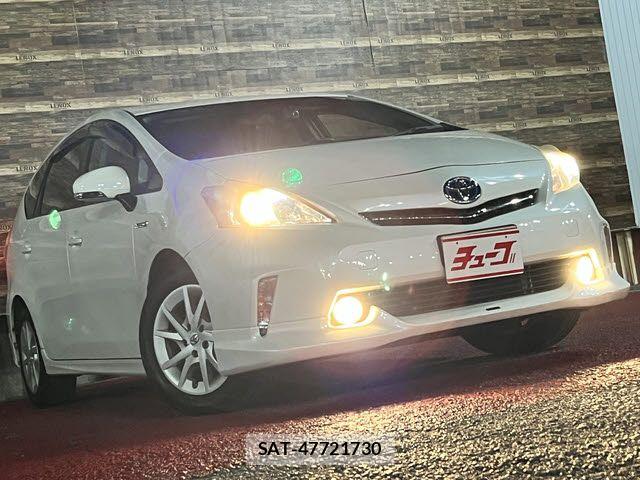 Toyota PRIUS ALPHA 2013-10 6682826-25