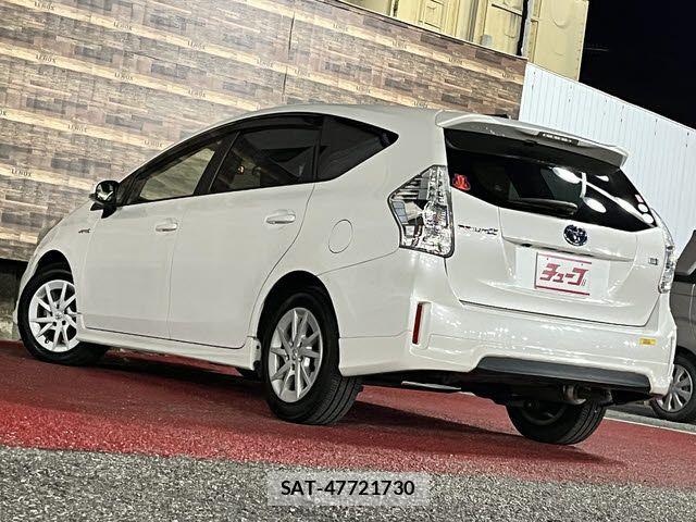 Toyota PRIUS ALPHA 2013-10 6682826-8