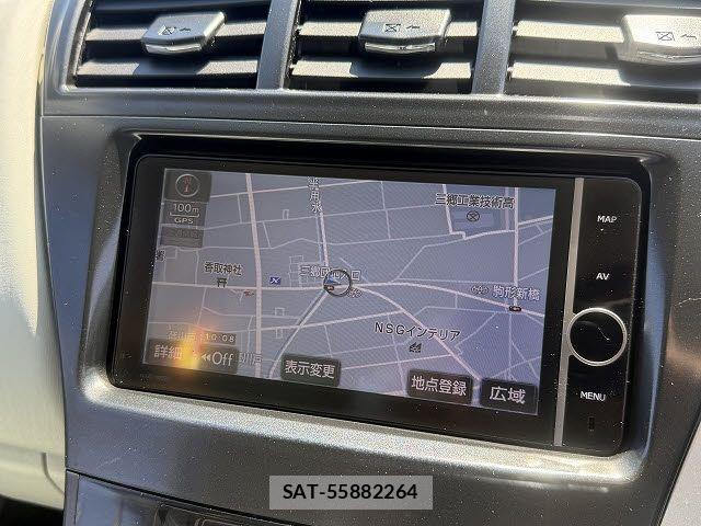 Toyota PRIUS ALPHA 2014-01 6683966-11