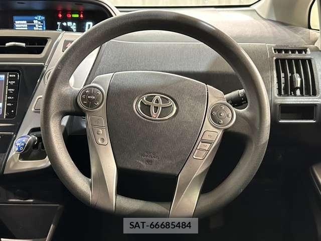 Toyota PRIUS ALPHA 2015-12 6691202-10