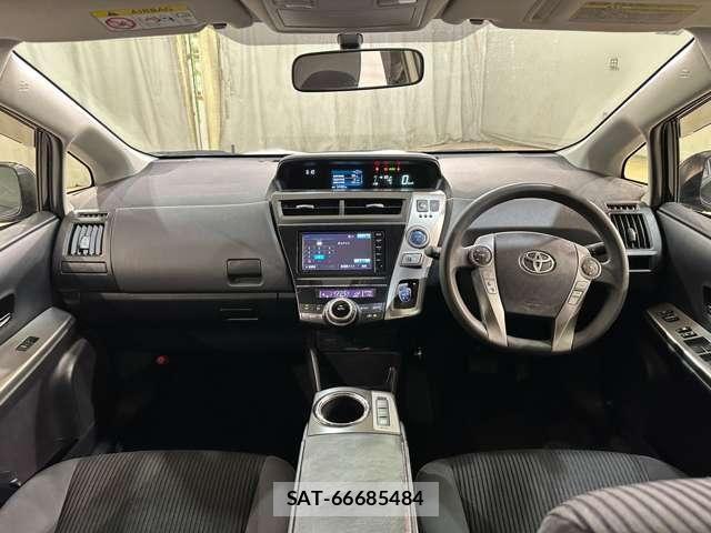 Toyota PRIUS ALPHA 2015-12 6691202-15