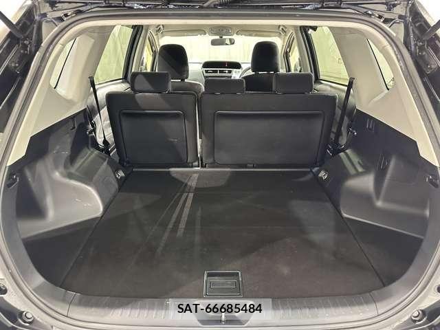 Toyota PRIUS ALPHA 2015-12 6691202-26