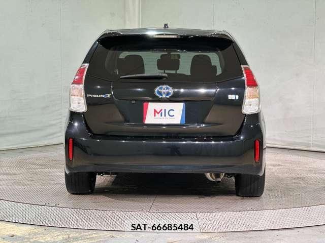 Toyota PRIUS ALPHA 2015-12 6691202-6