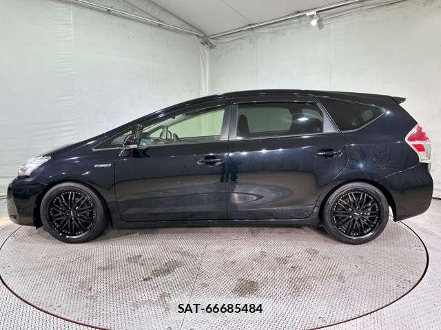 Toyota PRIUS ALPHA 2015-12 6691202-8