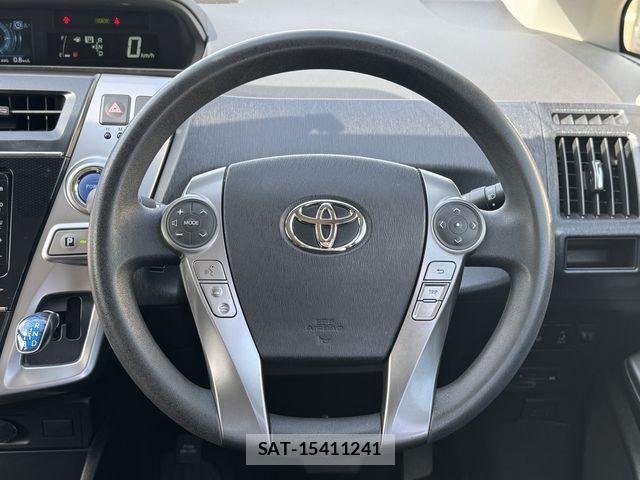 Toyota PRIUS ALPHA 2015-12 6717093-13