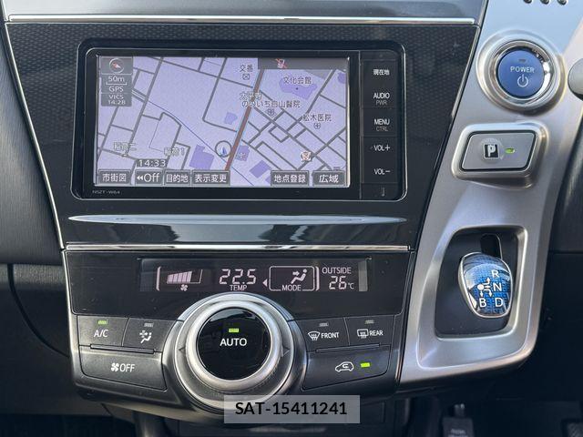 Toyota PRIUS ALPHA 2015-12 6717093-17