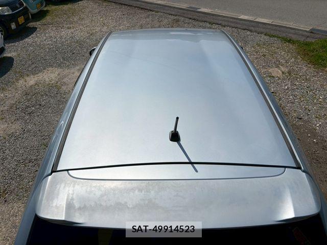 Toyota PRIUS ALPHA 2012-03 6752957-9