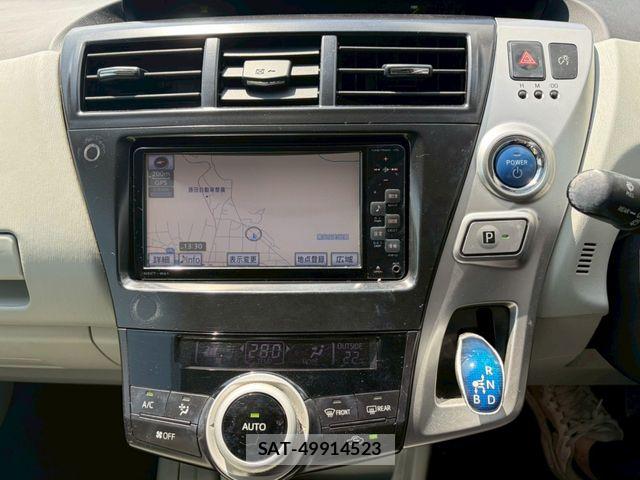 Toyota PRIUS ALPHA 2012-03 6752957-17