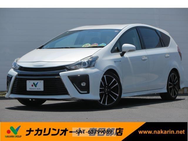 Toyota PRIUS ALPHA 2015-10 6752946-0
