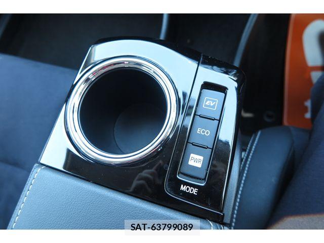 Toyota PRIUS ALPHA 2015-10 6752946-21