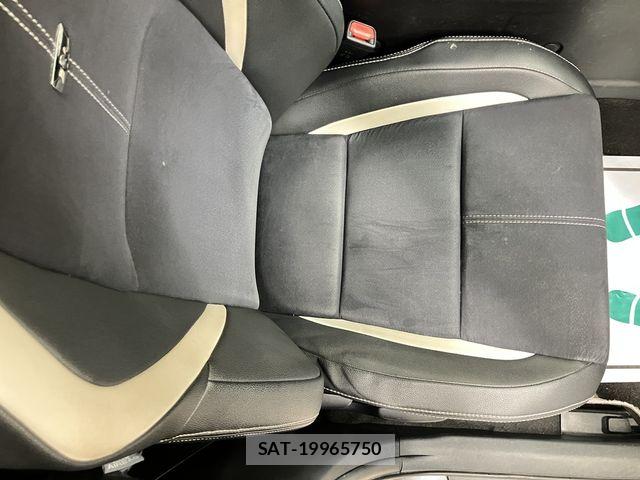 Toyota PRIUS ALPHA 2015-04 6752947-16