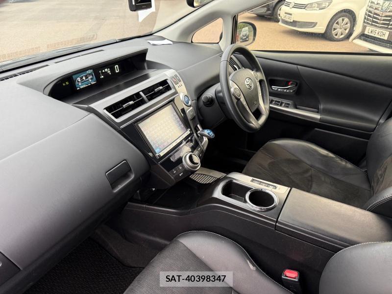 Toyota PRIUS ALPHA 2015-10 1300107-22