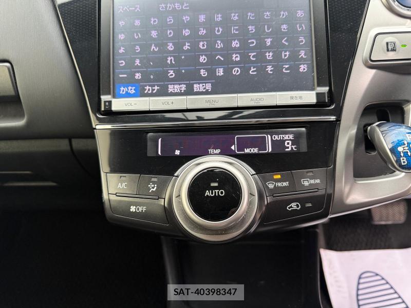 Toyota PRIUS ALPHA 2015-10 1300107-39