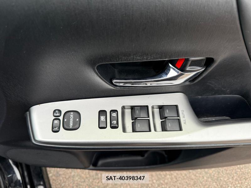 Toyota PRIUS ALPHA 2015-10 1300107-45