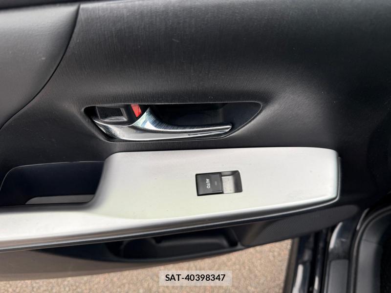 Toyota PRIUS ALPHA 2015-10 1300107-48