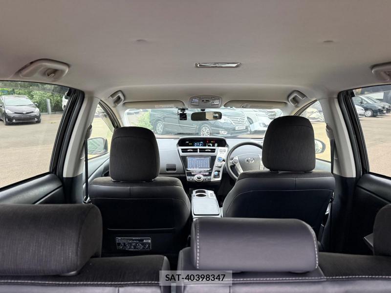 Toyota PRIUS ALPHA 2015-10 1300107-58