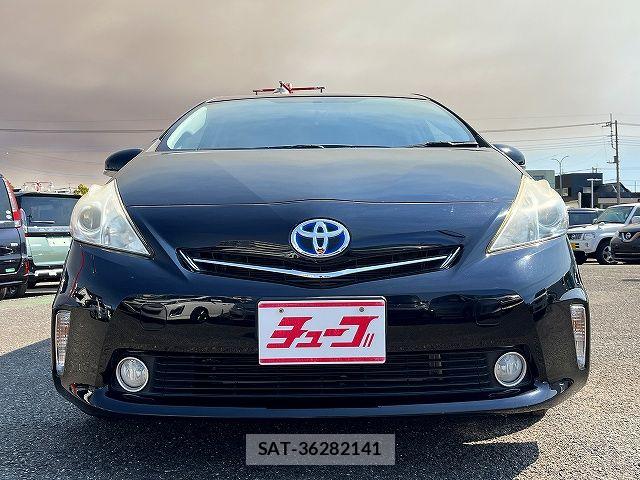 Toyota PRIUS ALPHA 2013-01 6752948-22