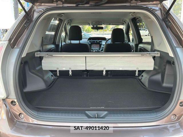Toyota PRIUS ALPHA 2015-02 6816688-22