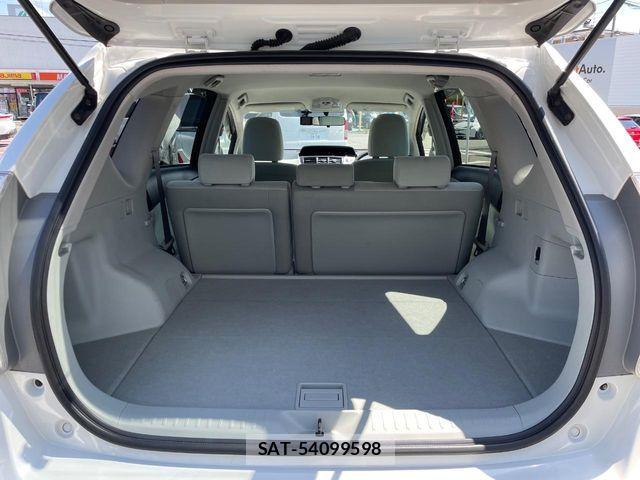 Toyota PRIUS ALPHA 2012-03 6816692-9